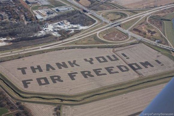 photo bellevue-ne-farmer-field-message-to-offut-afb-nebraska-thank-you-for-freedom-72dpi-580x387_zpse58abfa2.jpg