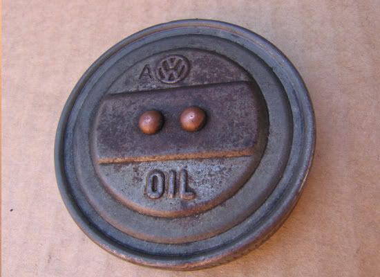 http://i69.photobucket.com/albums/i47/Endoism/selling/oilCap01.jpg