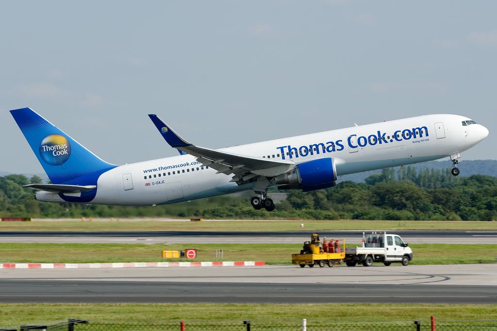 ThomasCook_G-DAJC_30_07_11_forum.jpg?t=1312223436