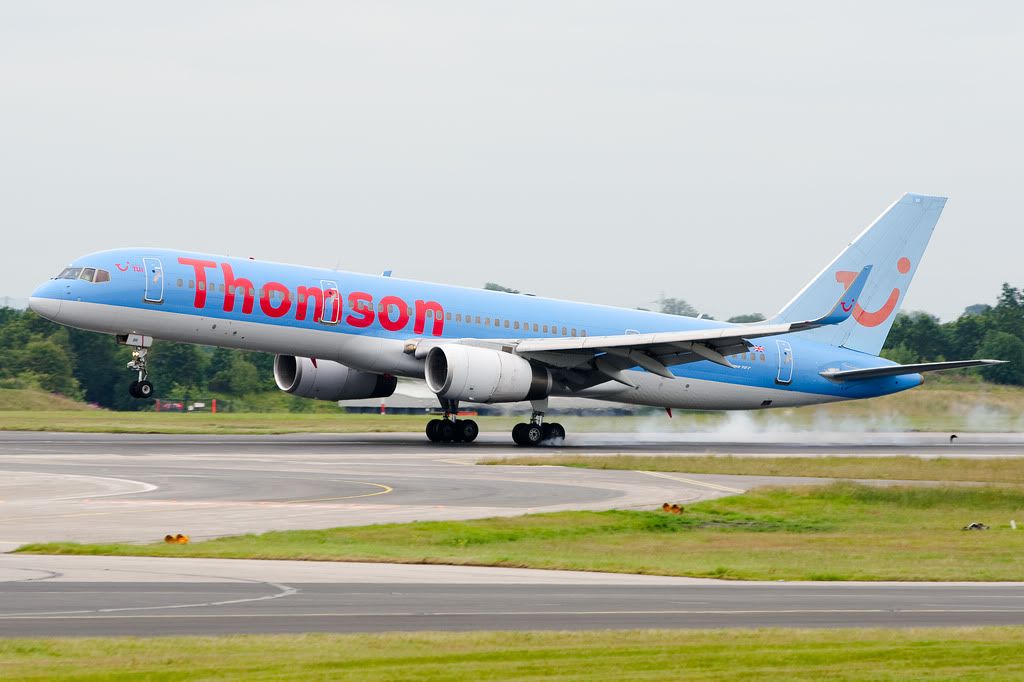 Thomson_G-OOBR_29_07_11_forum.jpg?t=1312220990