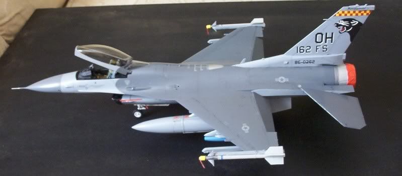 F16c1-1.jpg