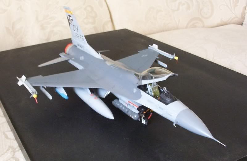 F16c2.jpg