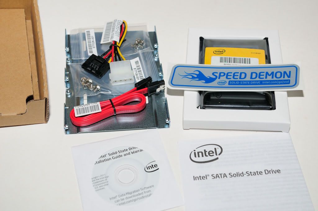 Intel_SSD_520_240GB-04.jpg