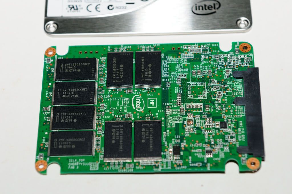 Intel_SSD_520_240GB-09.jpg