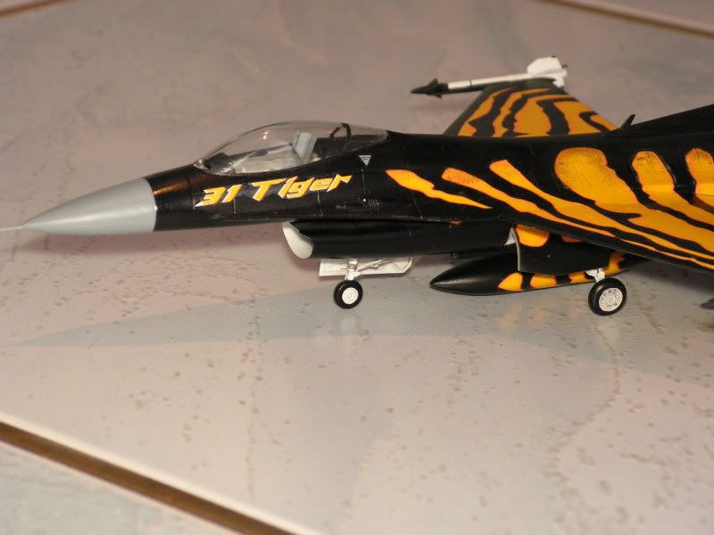 F-16-5.jpg