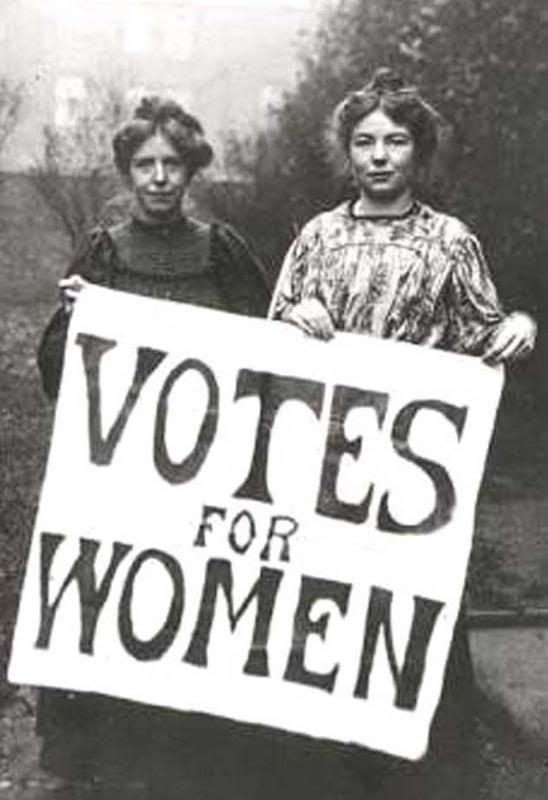  photo suffragette-votes-for-women_zpsa79a6c22.jpg