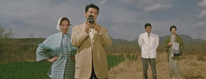 Mikio Naruse   Daughters, Wives and a Mother (1960) preview 4