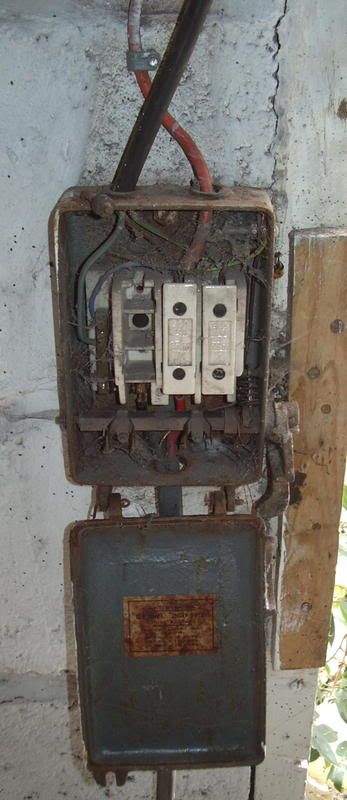 fusebox.jpg