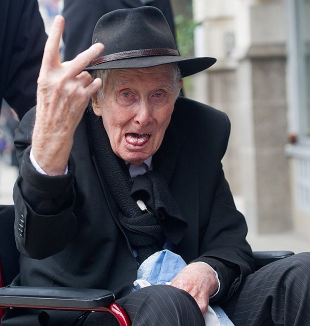Celebrity Dead In 2013