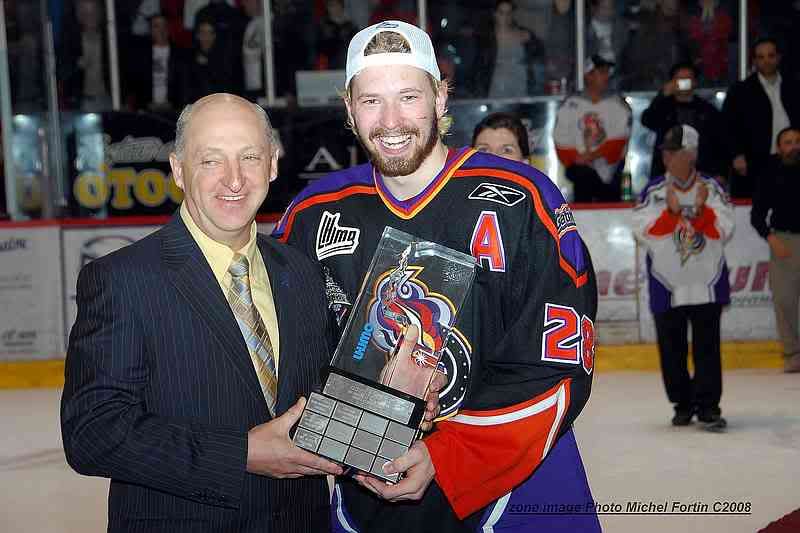 Claude Giroux Hair