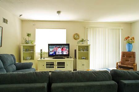 IMAGE: http://i69.photobucket.com/albums/i63/wiltonw/chest.jpg