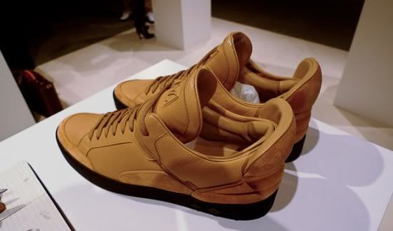 Kanye West Brown Louis Vuitton shoes
