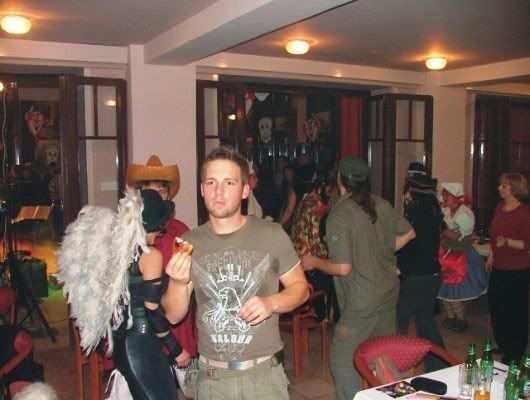 Photobucket - Video and Image Hosting