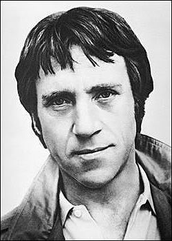 http://i69.photobucket.com/albums/i72/Labaz/vysotsky.jpg