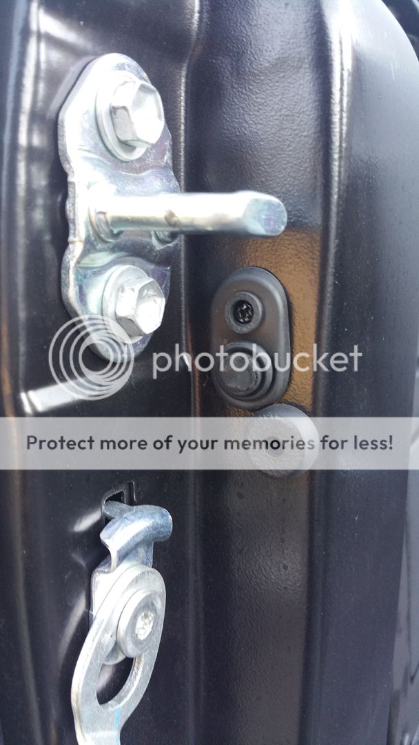 Bed Light Install w/ Interior Switch, Tailgate Trigger Pin and Override