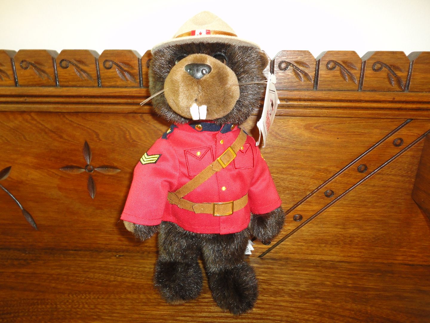 RCMP Sergeant Bucky Beaver Stuffed Animal House Canada 11 inch All Tags