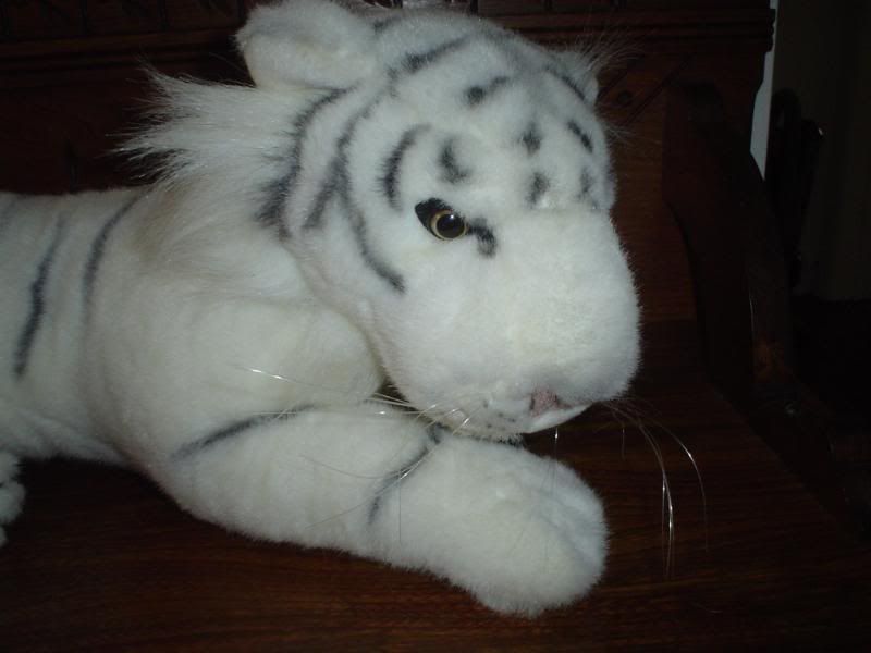 Geoffrey Inc 1988 Toys R Us White Bengal Tiger 05800 | Jadees Antique ...