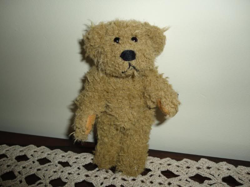 polystyrene teddy bear