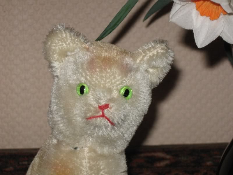 Antique Hermann Germany Sitting Mohair Cat