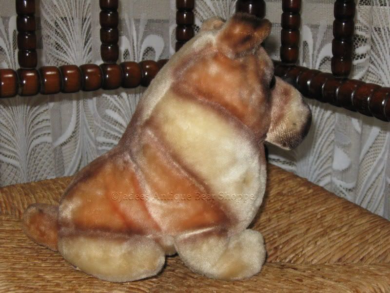 Antique Old English Bulldog 1969 Kamar Japan  