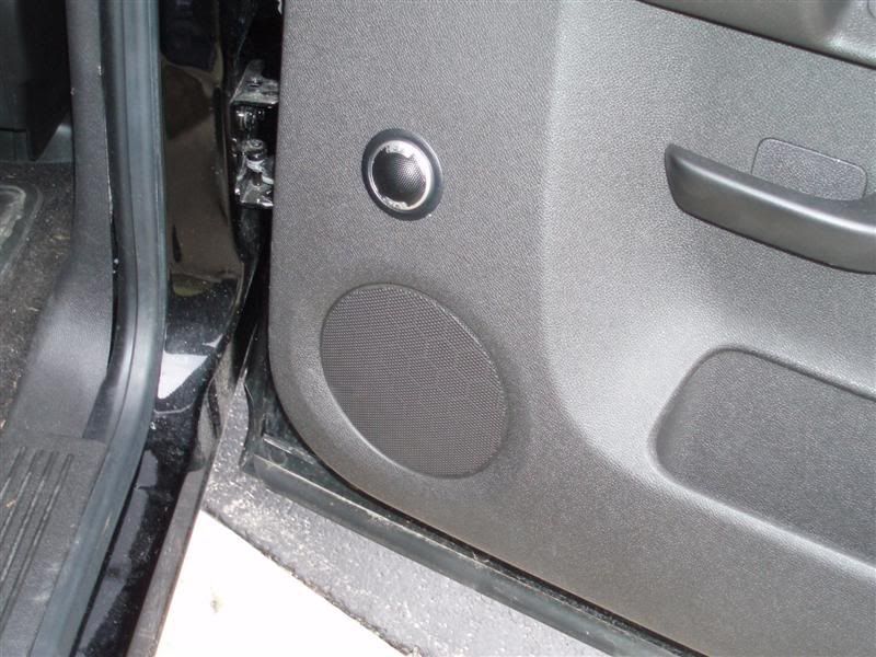 Replace Rear Speakers 2001 Silverado